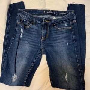 Low rise skinny jeans